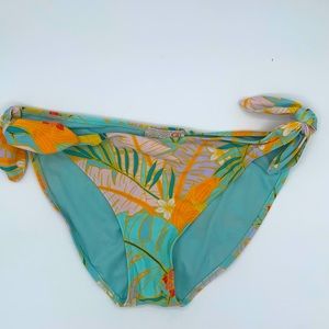 Gianni Bini swimsuit bikini bottom large with tie at sides tropical print